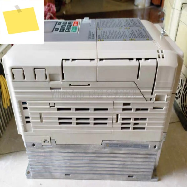 중고 CIMR-HB4A0015FBC 변환기 5.5kw3.7kw 제품 이미지