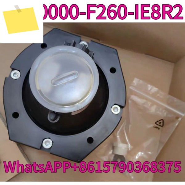 신품 UC10000-F260-IE8R2 초음파 거리 측정 센서에는 1년 보증이 제공되며 이 가능합니다 제품 이미지