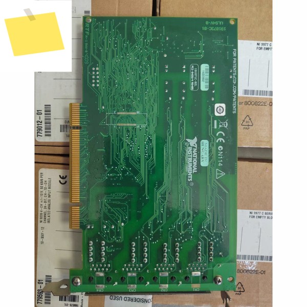 NI 직렬 계측기 제어 장비용 779146-01 PCI-84334 제품 이미지