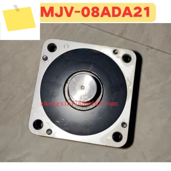 중고 서보 모터 SGMJV-08ADA21 정상 기능 테스트 완료 OK 제품 이미지