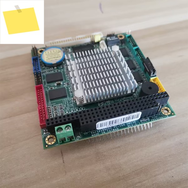 Vortex86DX2 내장형 마더보드 PC-104 REC0.1 제품 이미지