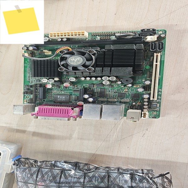 마더보드 PCB-S036-13S의 은 테스트를 거쳤으며 양호한 상태입니다. 제품 이미지