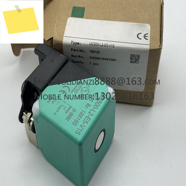 UC500-30GM70S-UE2R2-V15 신품 초음파 센서 제품 이미지