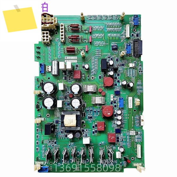 PN072128P4 슈나이더 인버터 ATV61 250kw160KW 315KW 파워 보드 제품 이미지