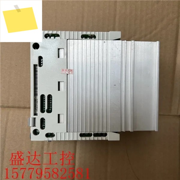 E82EV371-2C Lenze 8200 주파수 변환기 0.37KW 220V IO 보드 원래 분해 포함 제품 이미지