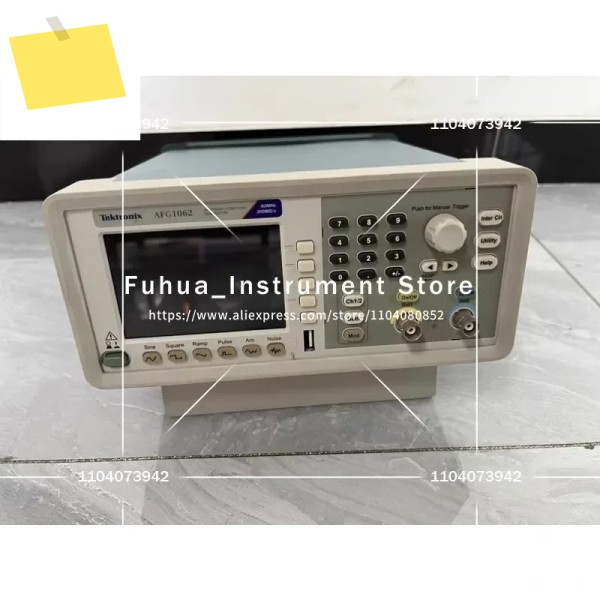 텍트로닉스 AFG1062 60MHz, 300MSs, 2채널 임의함수 발생기 제품 이미지