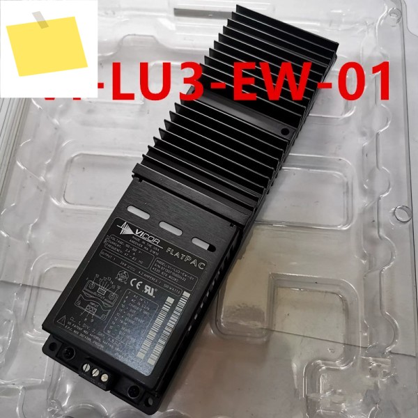 VICOR FLATPAC 24V4.2A 100W VI-LU3-EW-01 새 원본 전원 공급 장치 제품 이미지
