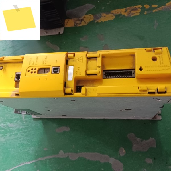 MFE460A010B 서보 드라이브 중고품 상태 양호 제품 이미지