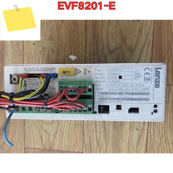 중고 분해된 인버터 EVF8201-E 기능 테스트는 정상입니다. 2025년 12월 제품 이미지