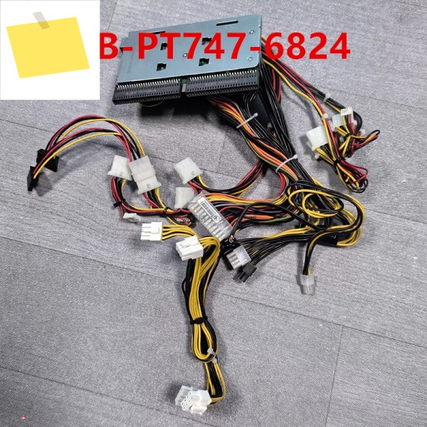 SUPERMICRO 7049GP-TRT PDB-PT747-6824용 거의 새 전원 공급 장치는 새것처럼 작동합니다 제품 이미지