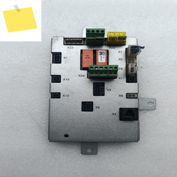 IRC5 컨트롤러 계약자 보드 DSQC611 3HAC13389-2 제품 이미지
