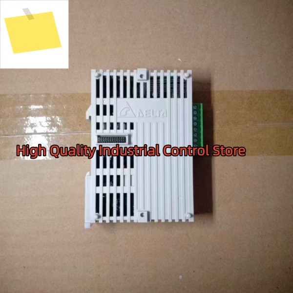 PLC 모듈 DTC2000R DVP04AD-SL 박스 내 새 제품 제품 이미지