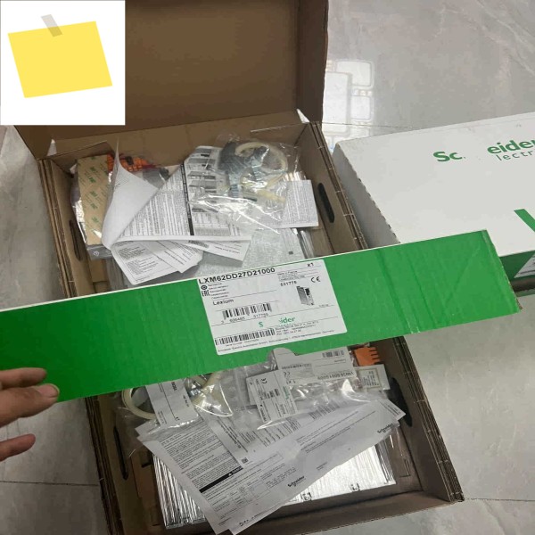 슈나이더용 신품 LXM62DD27D21000 서보 드라이브 제품 이미지