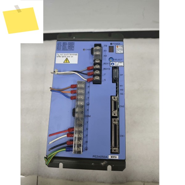 PE2A050AMDBP0A 서보 드라이브 보증 포함 제품 이미지
