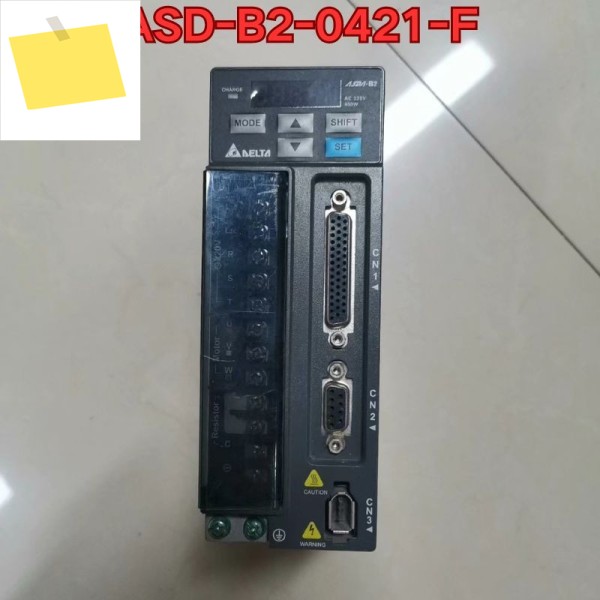중고 ASD-B2-0421-F 서보 드라이브 상태 제품 이미지