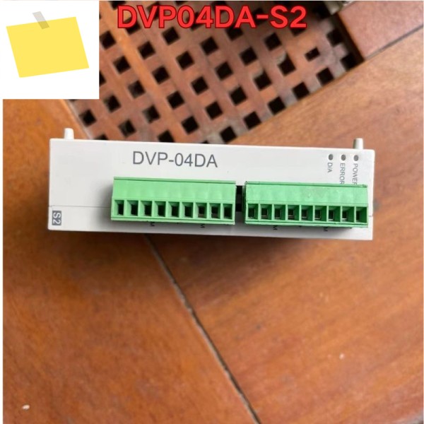 중고 PLC 모듈 DVP04DA-S2 기능 테스트는 정상입니다 제품 이미지