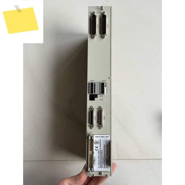 6SN1118-0DM21-0AA0 840D DCS 시스템용 Axis 카드 제품 이미지