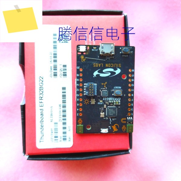 SLTB010A 도구 BG22 썬더 보드 개발 기판 제품 이미지
