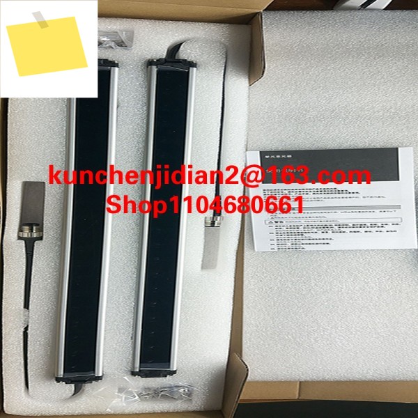 RU600U-M30E-LIU2PN8X2T-H1151 신품 초음파 센서 제품 이미지