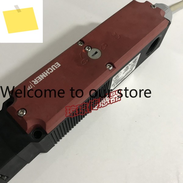 독일 EUCHNER TP4-4141A024M 안전 스위치, 도어록 제품 이미지