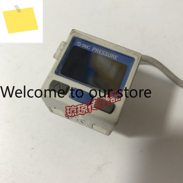 ZSE30AF-01-N-M 일본 SMC 센서, 디지털 진공 압력계 제품 이미지