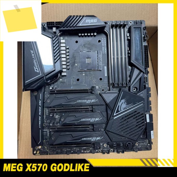 MEG X570 GODLIKE 메인보드는 35세대 CPU를 지원하며 4개의 메모리 슬롯을 갖추고 있습니다 제품 이미지