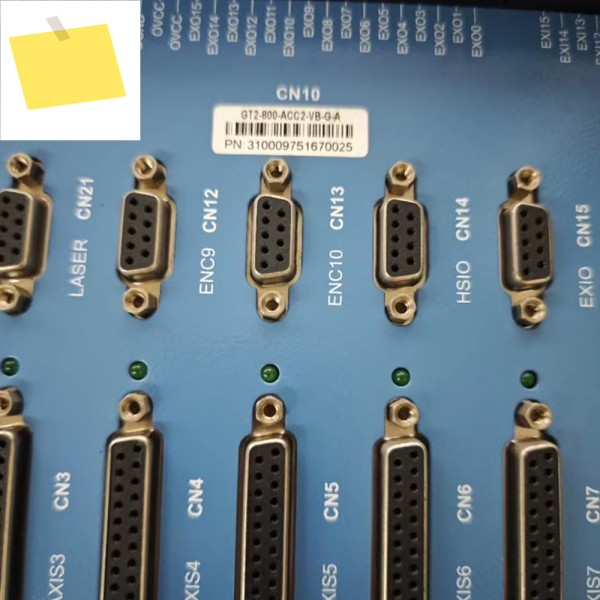 8축 모션 제어 접속함 GT2-800-ACC2-VB-G-A 제품 이미지