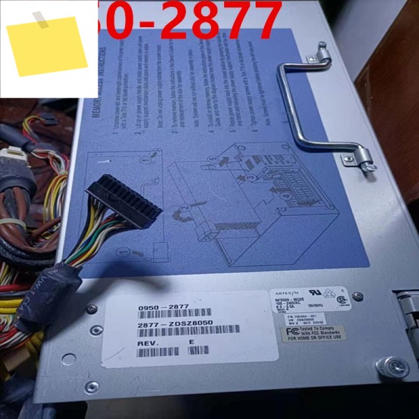 거의 새것 같은 오리지널 PSU C3700 500W 전원 공급 장치 NFS500-9632E 0950-2877 700444-001 제품 이미지