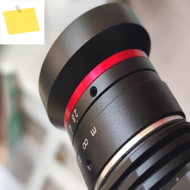 Hik 산업용 렌즈 MVL-HF0628M-6MPA, 6mm 고정 초점, 6 백만 픽셀, 11.8 인치 센서, 양호한 상태 제품 이미지