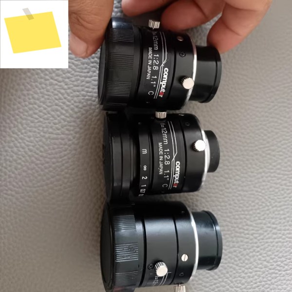 Computar V1228-MPY 산업용 렌즈 12mm 초점 거리 1.1인치 C-마운트 상태 양호 제품 이미지
