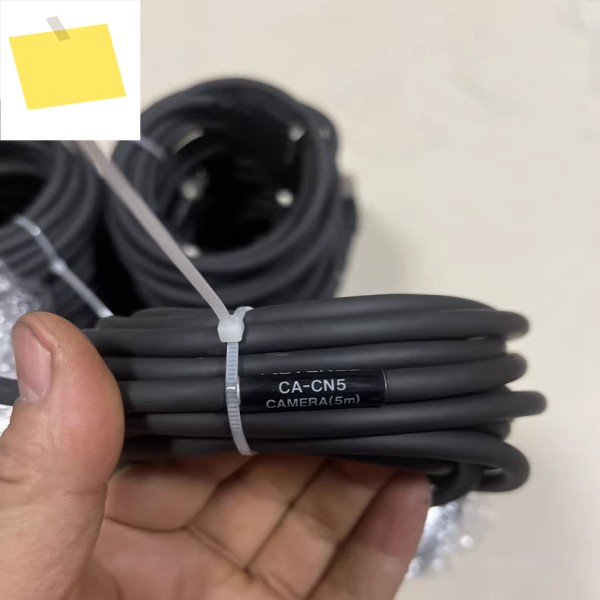 CA-CN5 Keyence 카메라 케이블 길이 5m, 상태 양호 제품 이미지