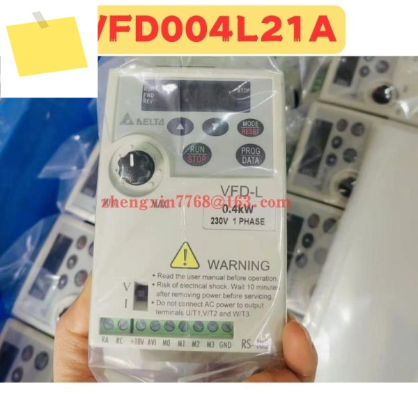 오리지널 주파수 변환기, VFD004L21A, 새제품 제품 이미지