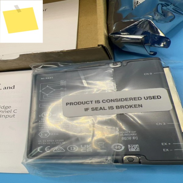 National Instruments NI 9237 cDAQ 스트레인브리지 입력 모듈, RJ50 779561 -01 제품 이미지