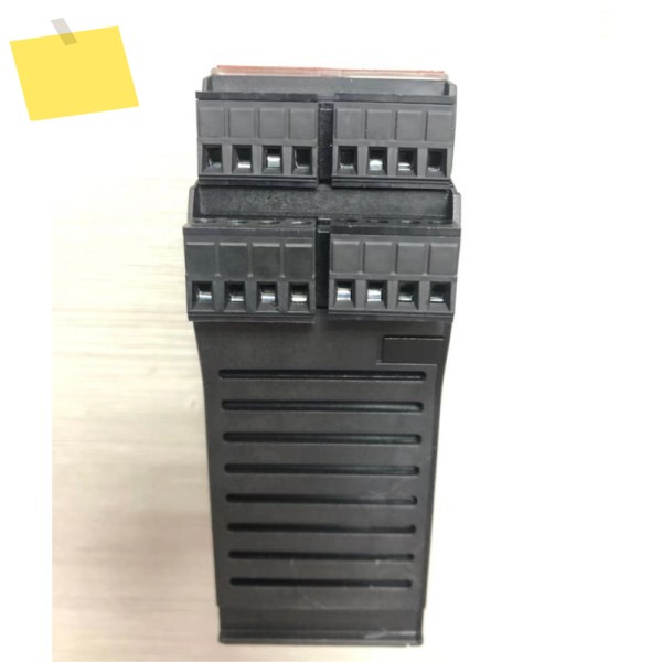 중고 SMC-DRW-24VDC 안전 릴레이는 테스트를 거쳤으며 빠르게 되었습니다 제품 이미지