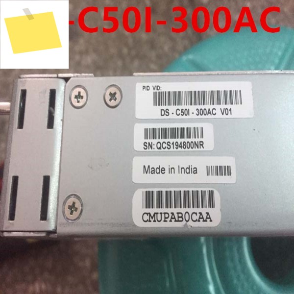 CISCO MDS-9250I 300W DS-C50I-300AC용 1PCS 90% 새 전원 공급 장치 제품 이미지