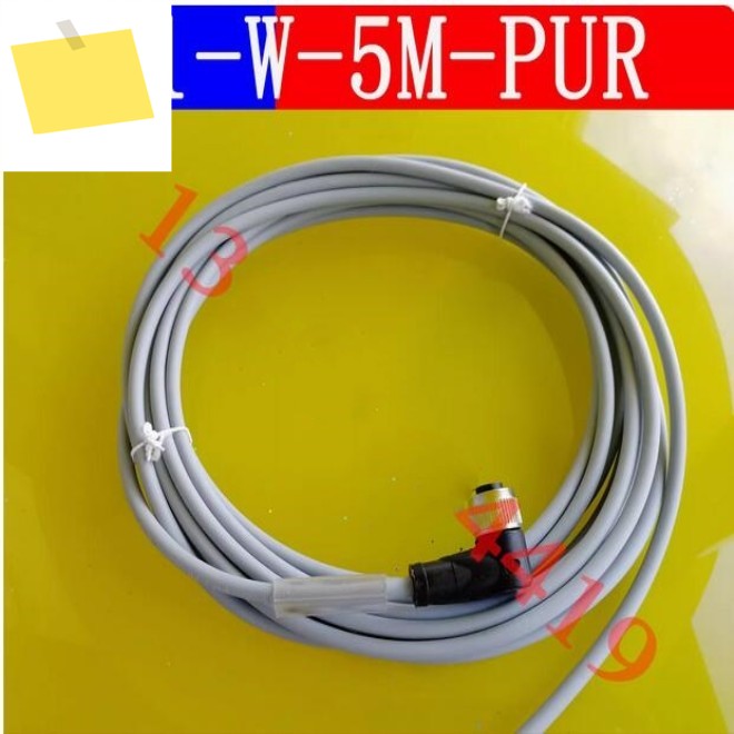 1PCS PEPPERL+FUCHS 신품 V1-W-5M-PUR 제품 이미지