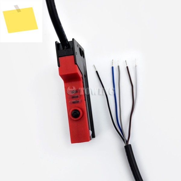 1PC LEUZE GS 616 50110769 컬러 코드 센서 새 제품 제품 이미지