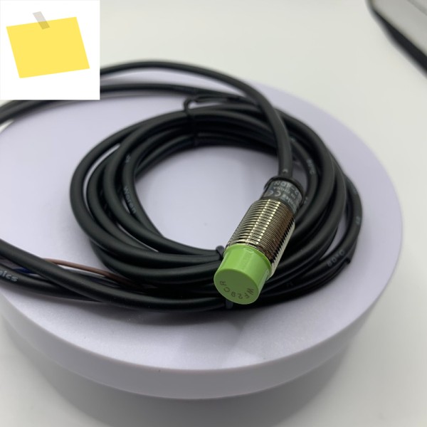 오토닉스 근접 스위치 PRS12-4DN-4DP-2DN-2DP2-4DN2 제품 이미지