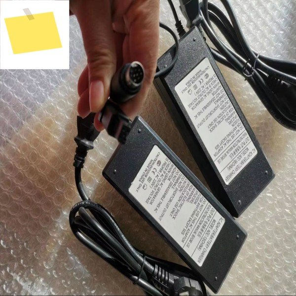 FSM-60S 60R 18R 융합 접속기 배터리 충전기 용 교체 ADC-13 AC 어댑터 제품 이미지