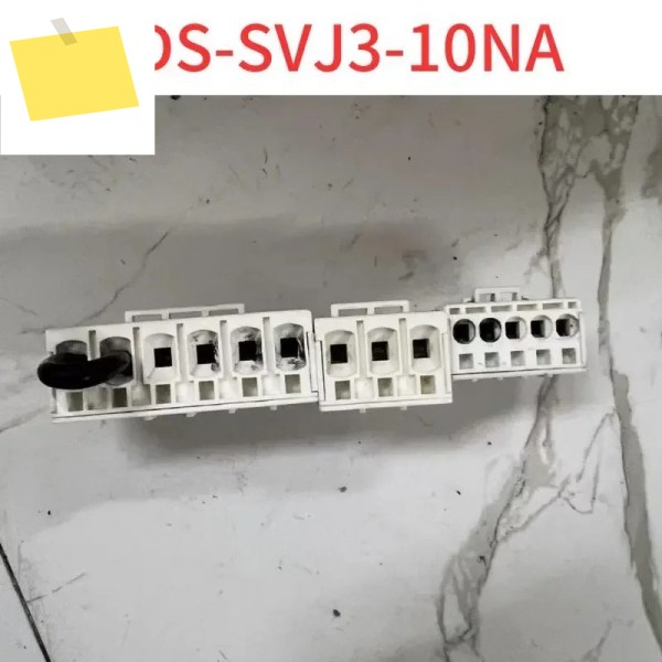 중고 MDS-SVJ3-10NA 드라이버 플러그 서버 제품 이미지