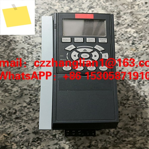 FC-302P18KT5E20H1XGXXXXSXXXXALBXXXXXD0 134F2699 주파수 변환기 원본 제품 이미지