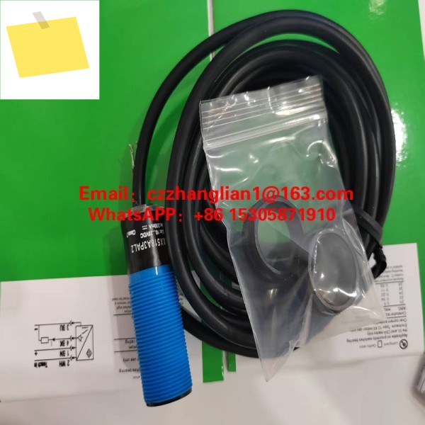 아날로그 초음파 센서 P43-40-M18-PBT-U-2m 제품 이미지