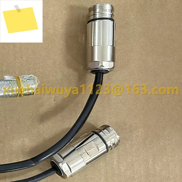 브랜뉴 R88M-W10030H-S1-D 박스 포장 AC 서보 모터 제품 이미지