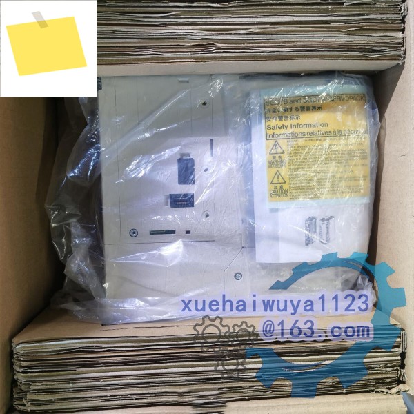 신품 제품 SGD7S-120A00A 박스 포장 AC 서보 드라이버 제품 이미지