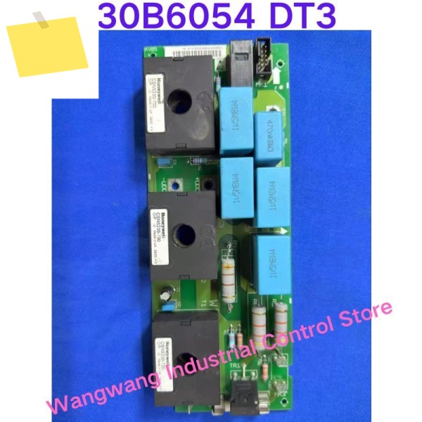 중고 테스트 OK, 주파수 변환기 FC102-2022-302 시리즈 37kw-45KW 보드 130B6054 DT3 제품 이미지