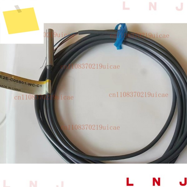 OMRON E2E-C05S01-WC-B1용 새 제품 제품 이미지