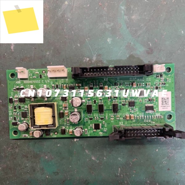 ZBDR 01C ABB 주파수 변환기 ACS880 시리즈 브레이크 보드 제품 이미지