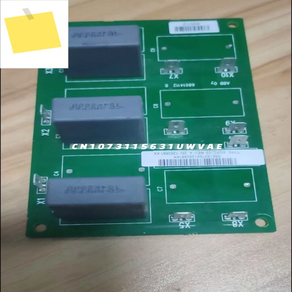 AOFC 03 ABB 주파수 변환기 ACS800 시리즈 필터 보드 68614112 B 멀티 드라이브 흡수 제품 이미지