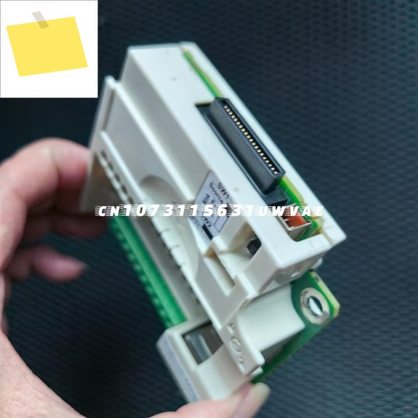 VX4A1104 IO 보드 슈나이더 인버터 ATV61 탭 인터페이스 터미널 배선 제품 이미지