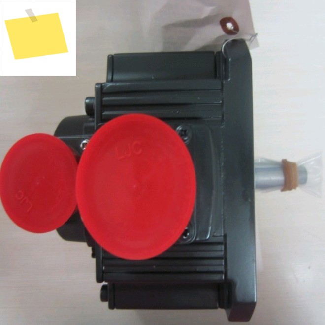HF54T-A48 AC 서보 모터, 새제품 및 정품 제품 이미지